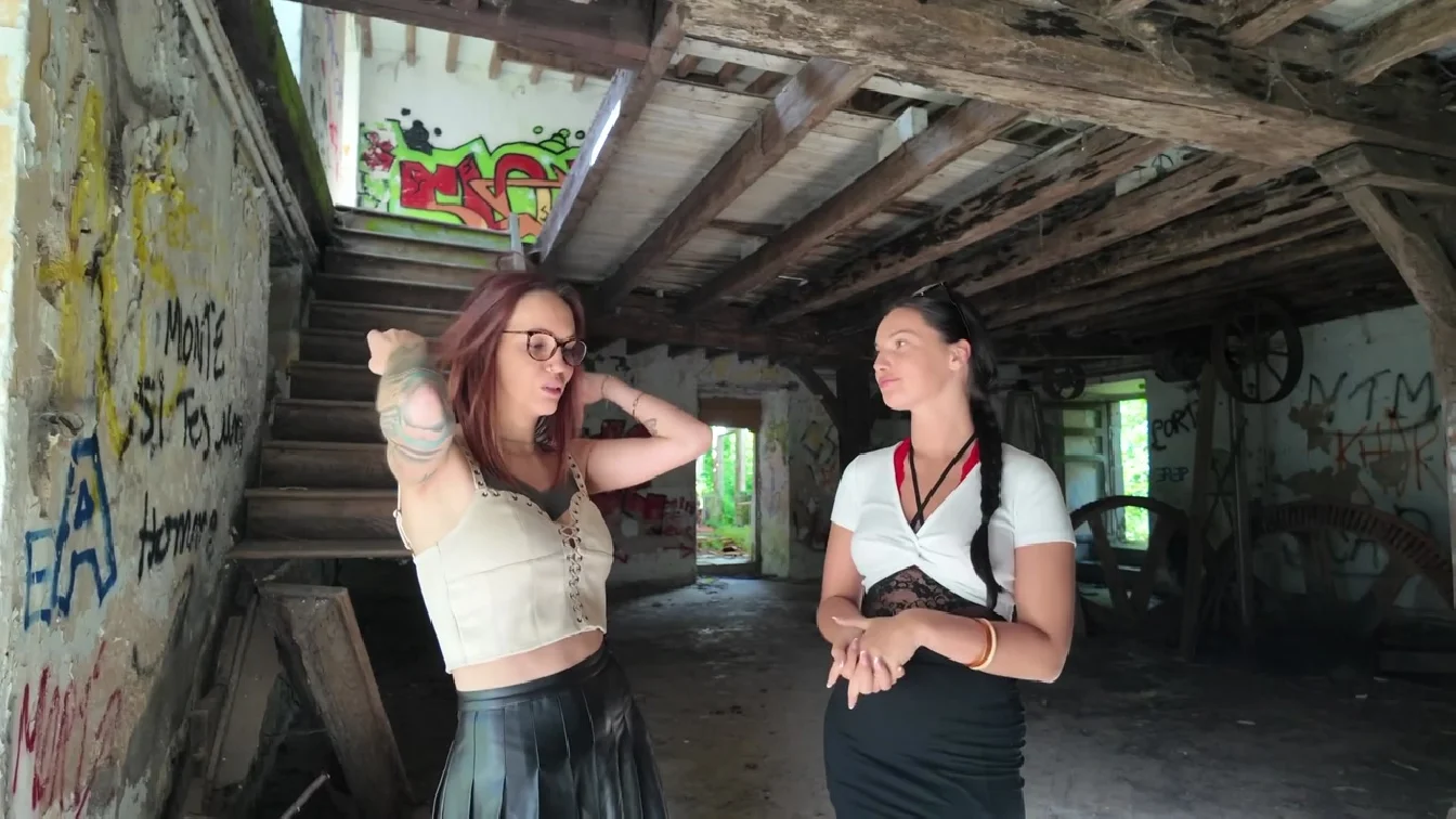 JacquieEtMichelTV Sirenax And Cataleya 26 Years Old A Threesome Urban Exploration Style XXX